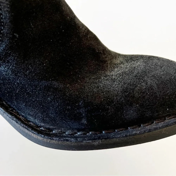 Fly London Size 40 EU Black Suede Subtle‎ Metallic Ankle Boot Pull-on Style Nice - Picture 11 of 12